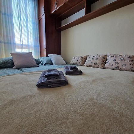 Casa Cristina Apartment Pecs Ngoại thất bức ảnh