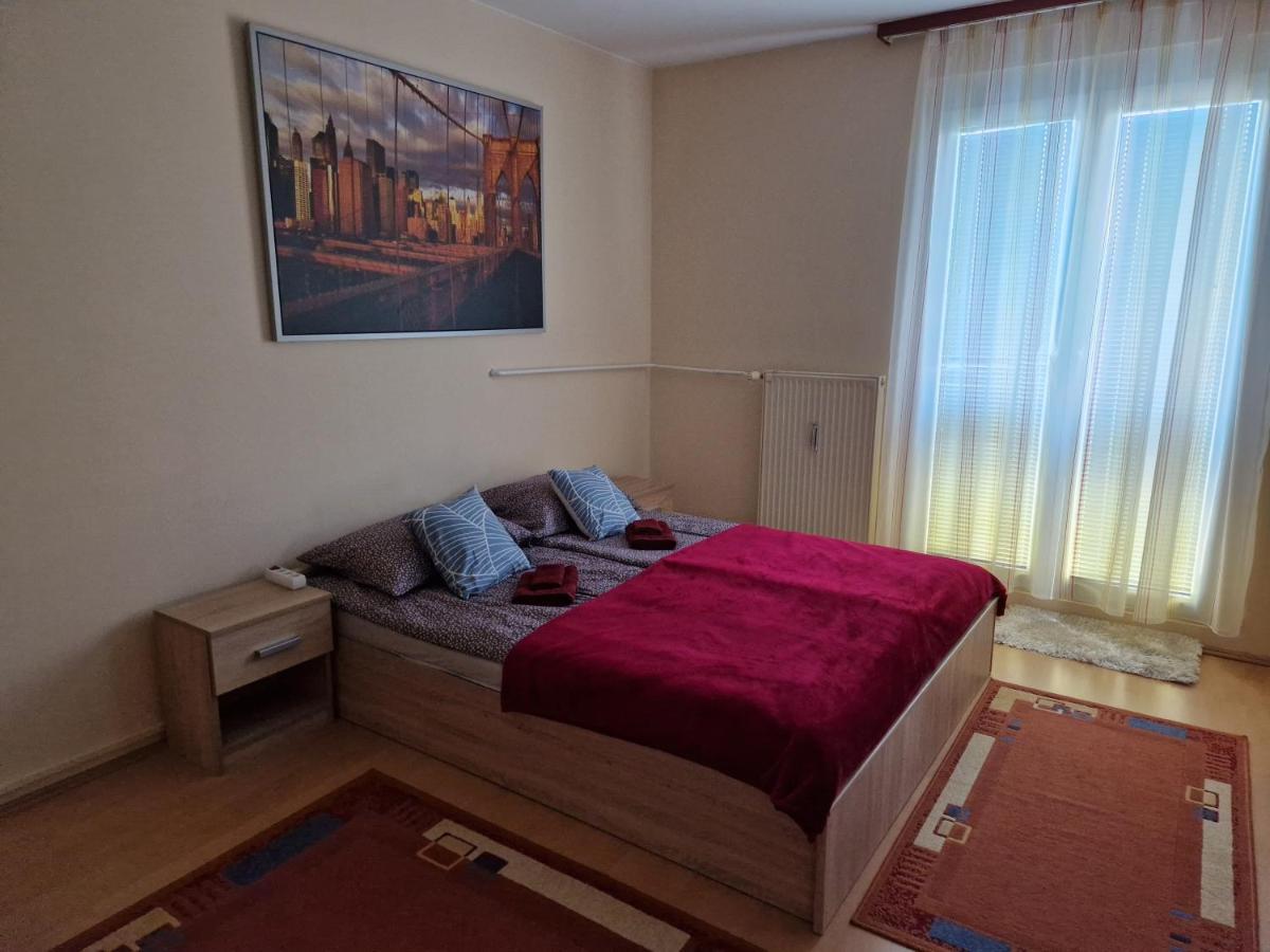 Casa Cristina Apartment Pecs Ngoại thất bức ảnh