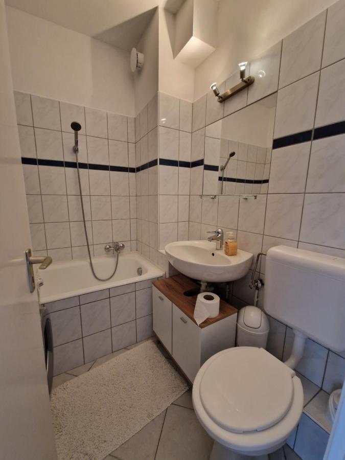 Casa Cristina Apartment Pecs Ngoại thất bức ảnh